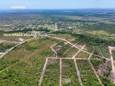 Quarter Acre Lot in Silk Grass